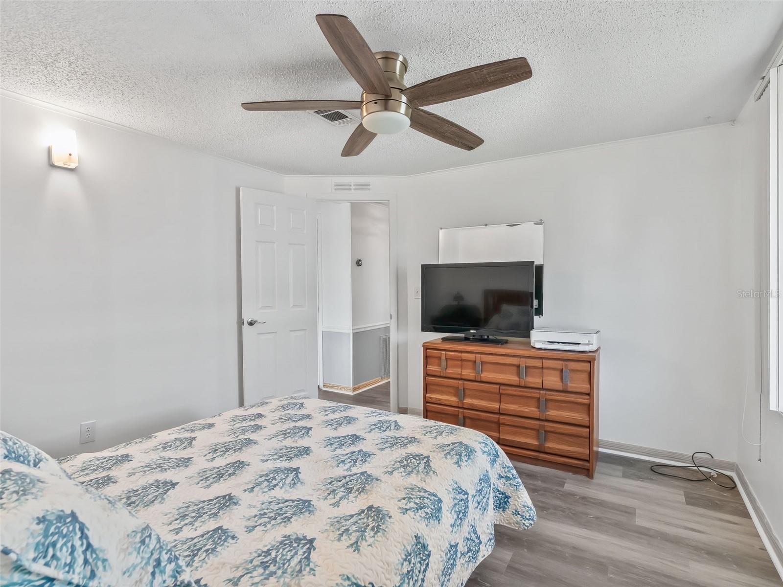 1514 Hillcrest Dr Property Photo 21