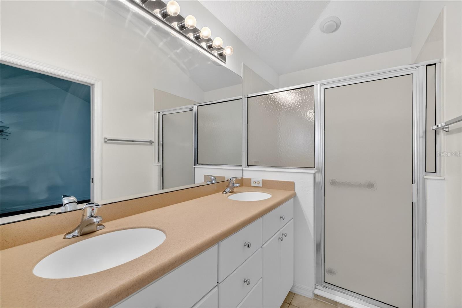 27545 Discover Ct Property Photo 21