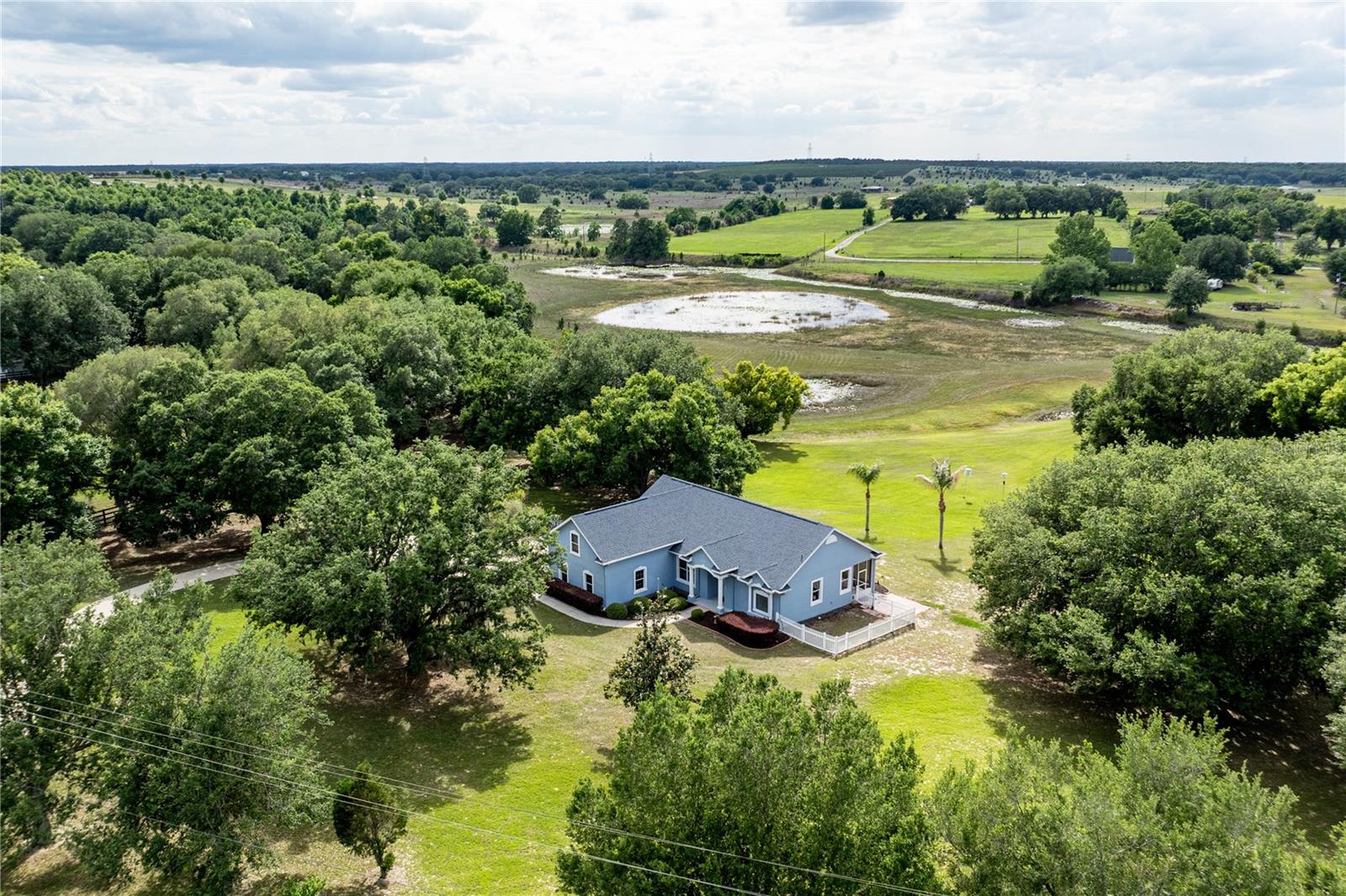 25101 Turkey Lake Rd Property Photo 2