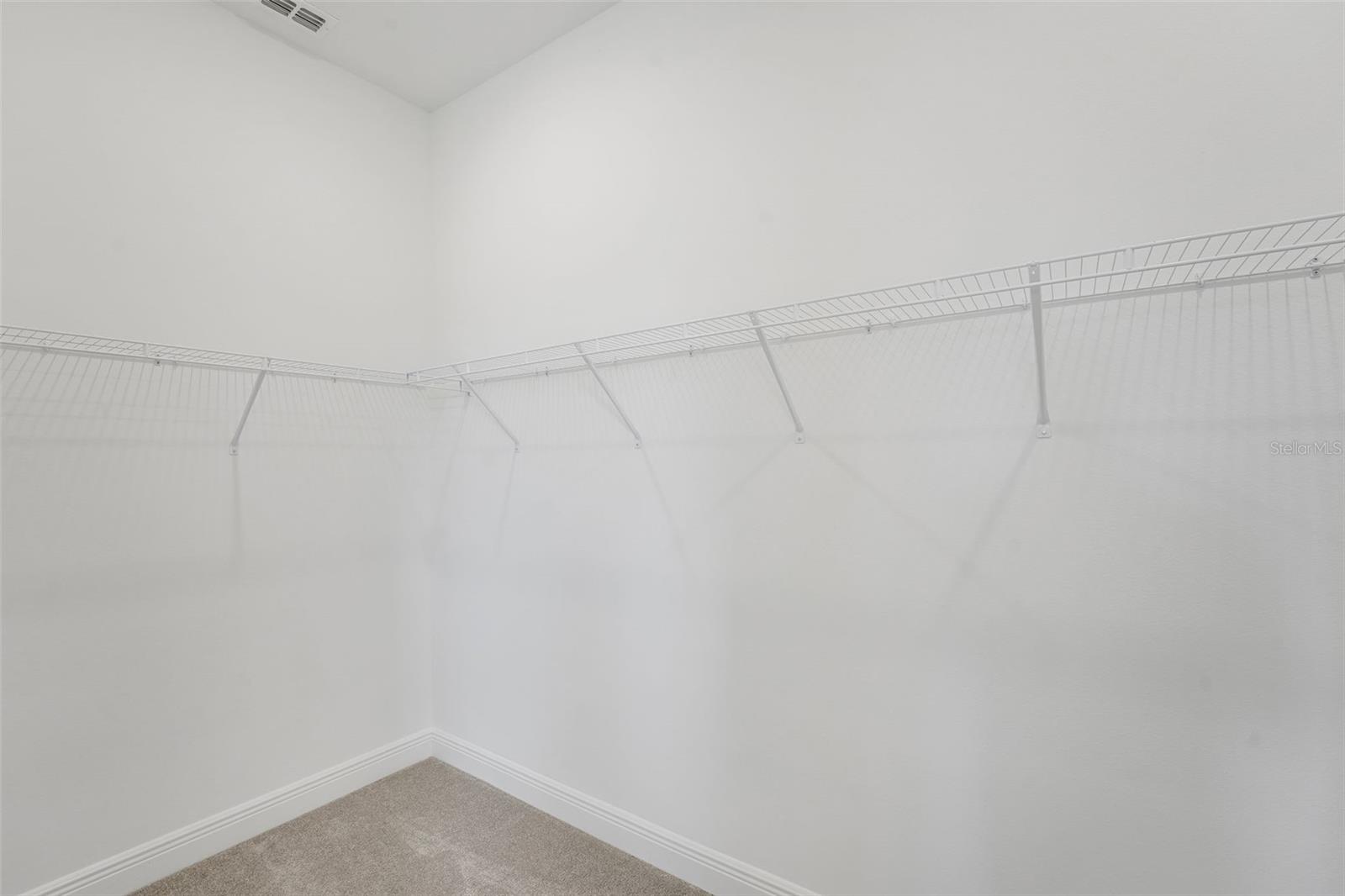 9853 Peebles St Property Photo 13