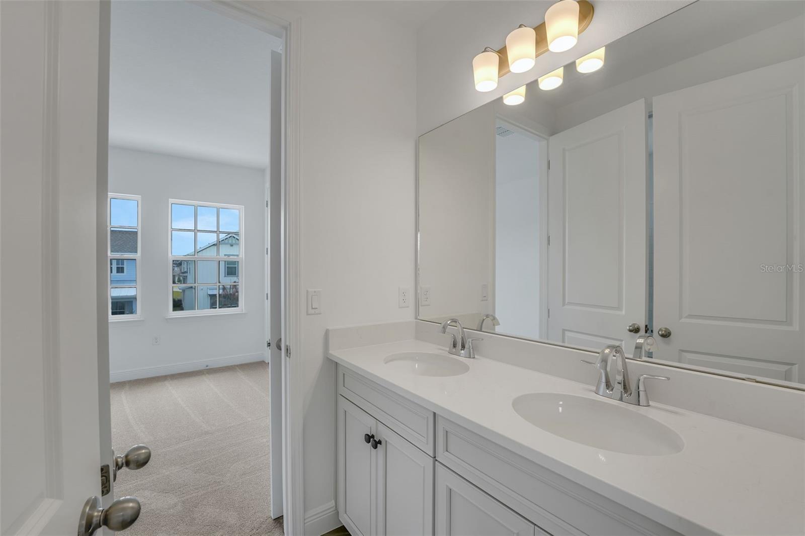9853 Peebles St Property Photo 33