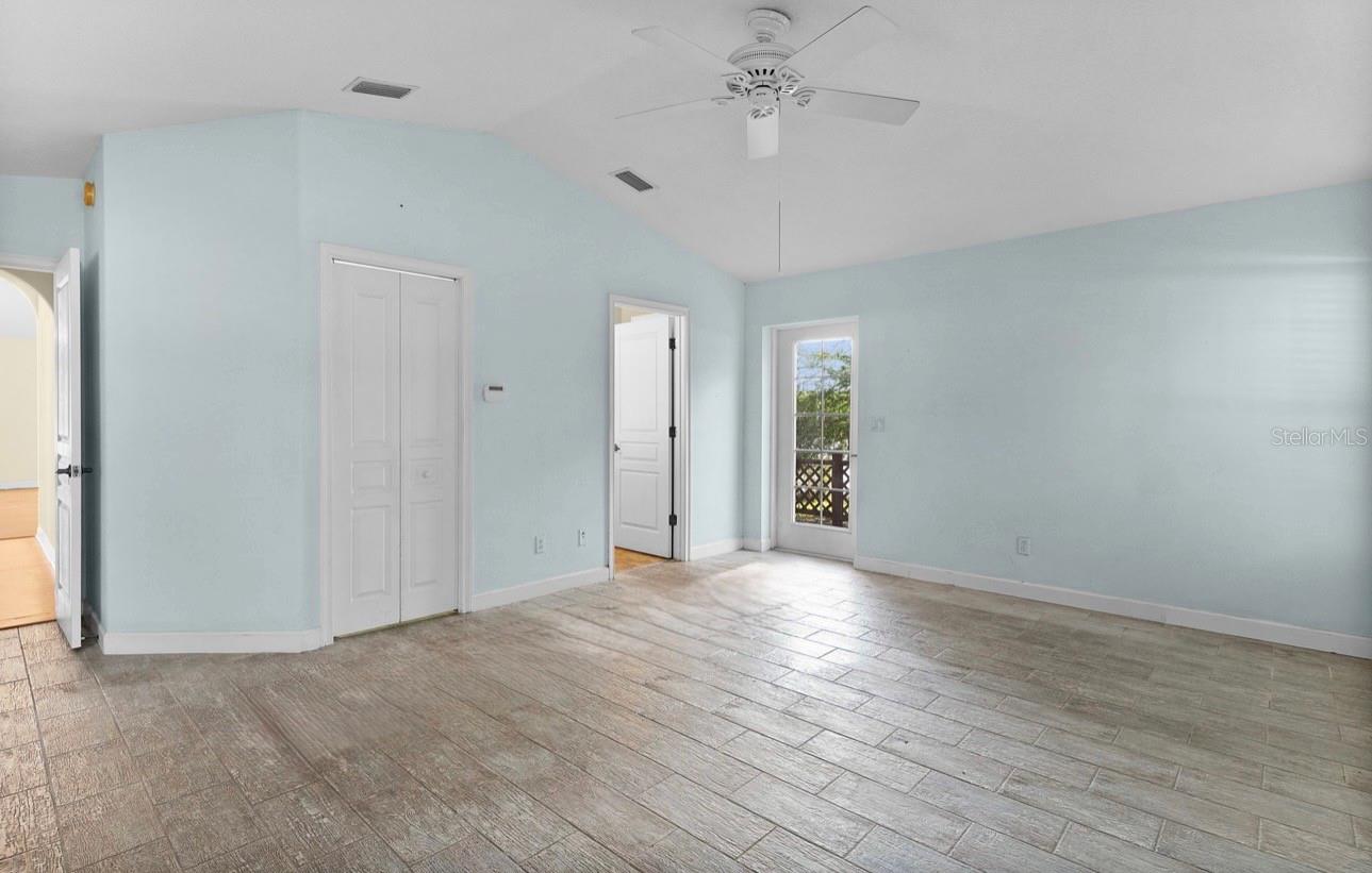 9440 County Road 561 Property Photo 29