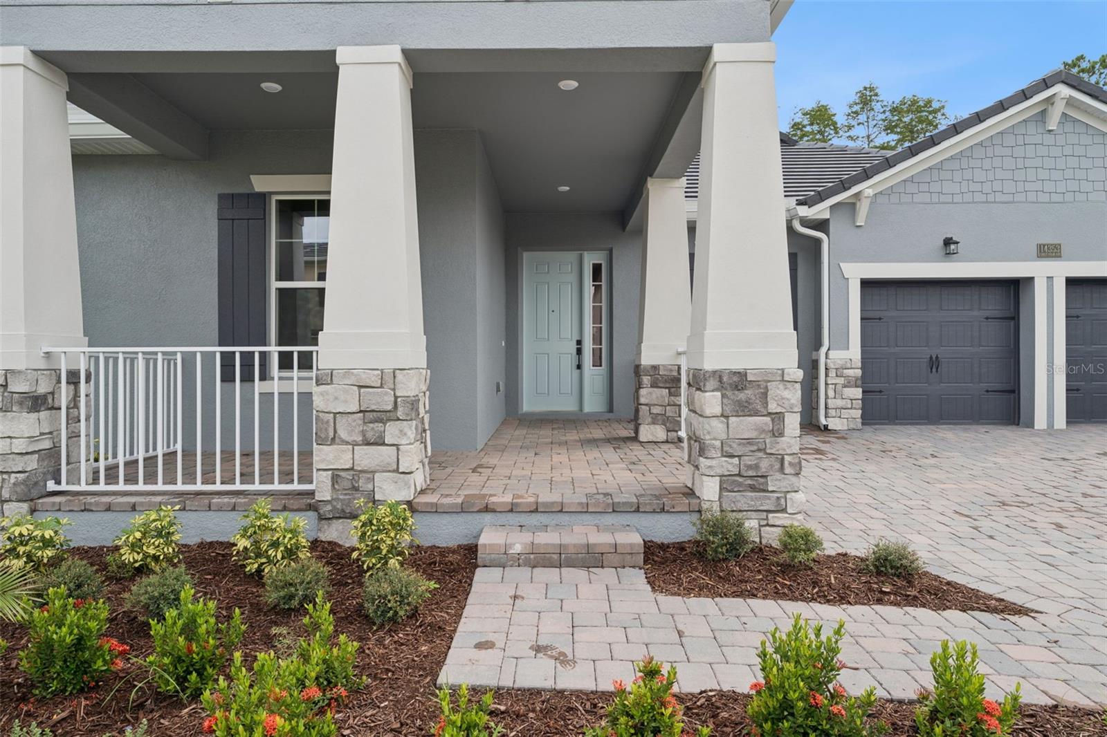 14353 Crest Palm Ave Property Photo 4