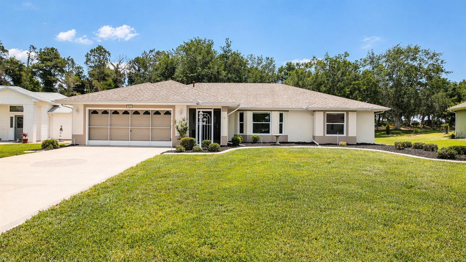 5277 Indian Ocean Loop Property Photo 4