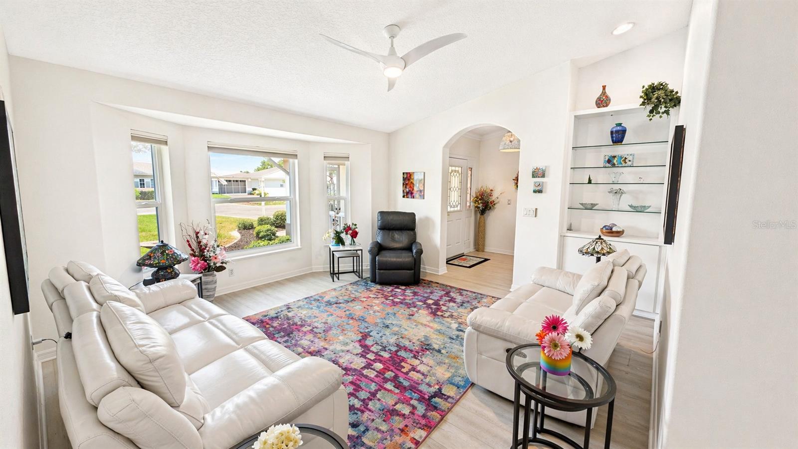 5277 Indian Ocean Loop Property Photo 8