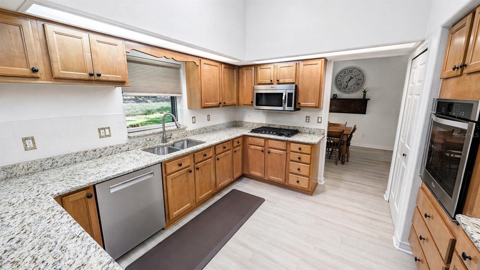 5277 Indian Ocean Loop Property Photo 13