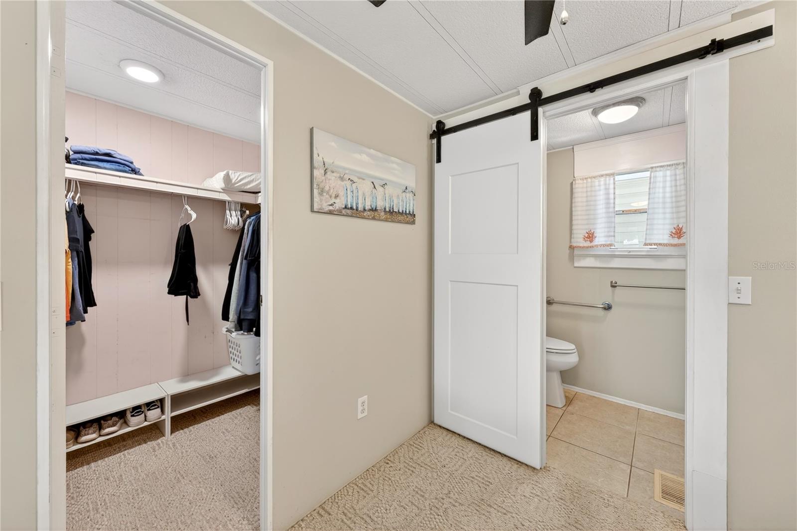957 Todd Way Property Photo 32