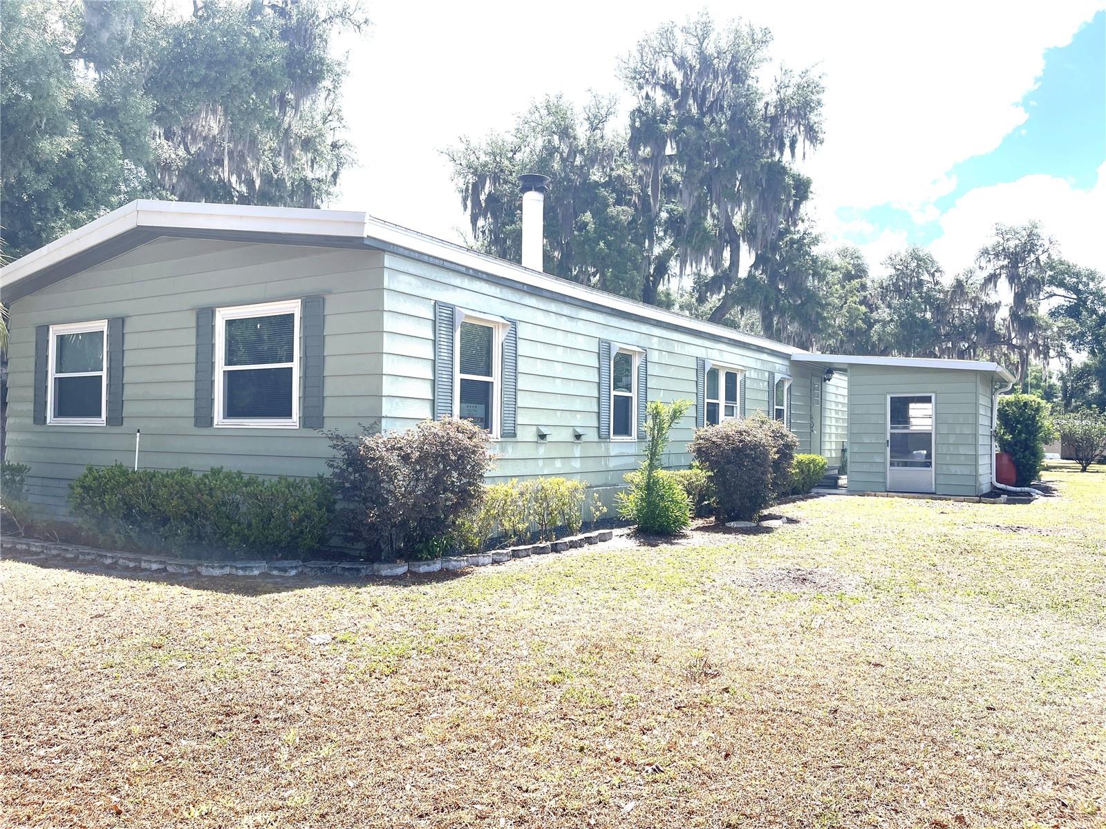 2 S. Bobwhite Rd Property Photo 3