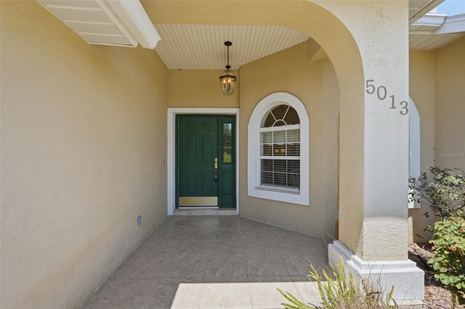 5013 Harbor Hts Property Photo 8