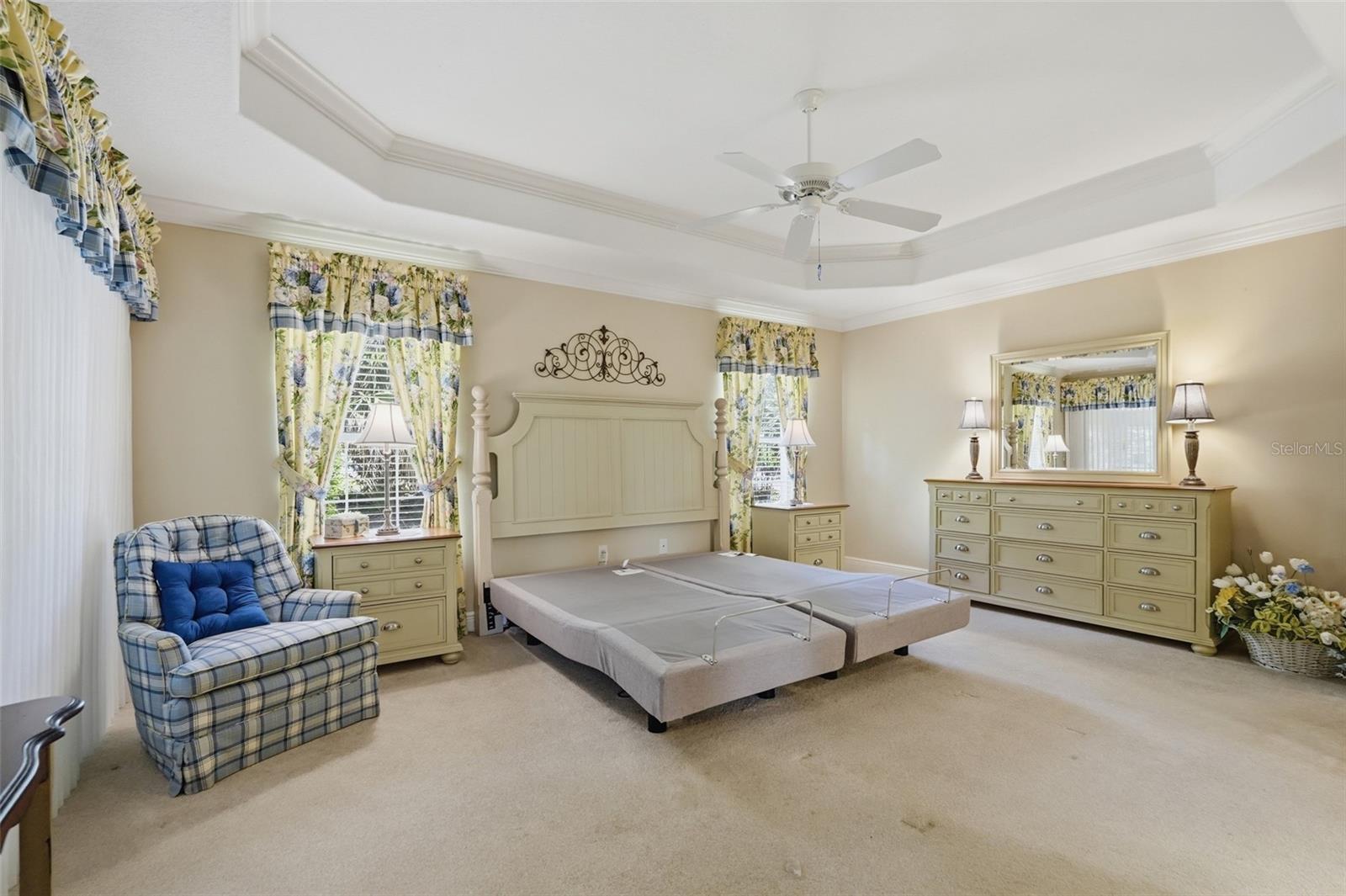 5013 Harbor Hts Property Photo 21
