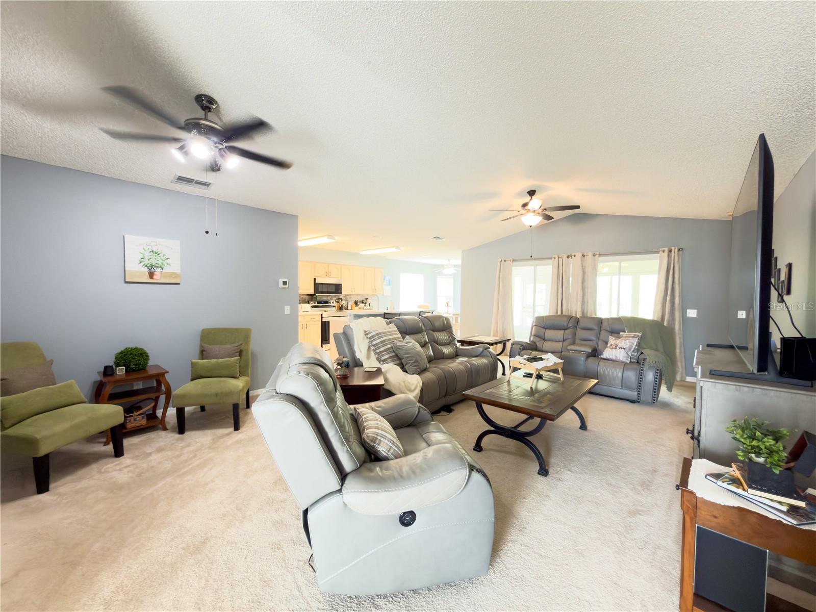 32676 Oak Park Dr Property Photo 6