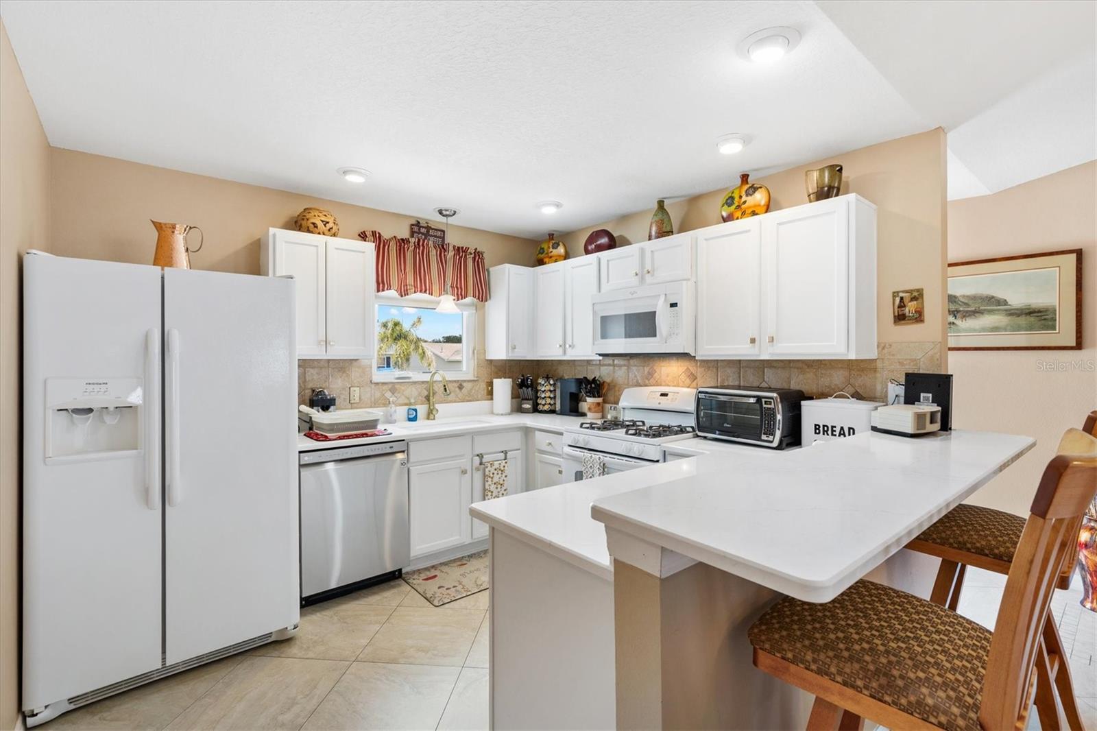470 Oboe Way Property Photo 4
