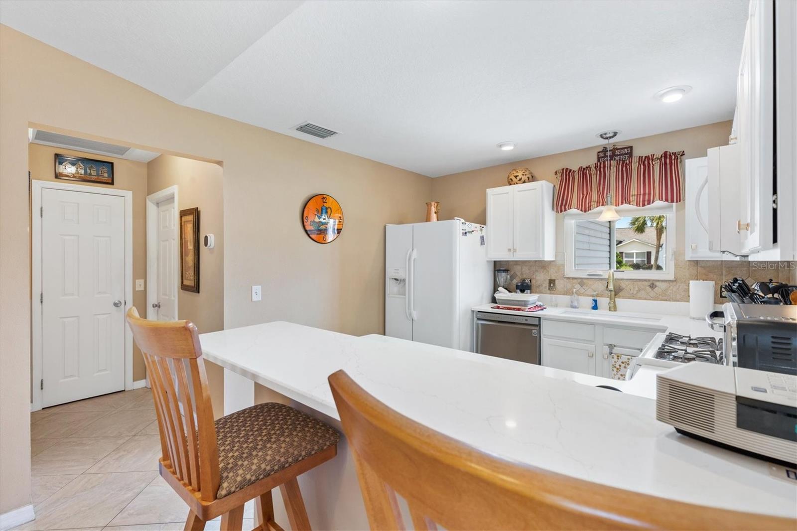 470 Oboe Way Property Photo 6
