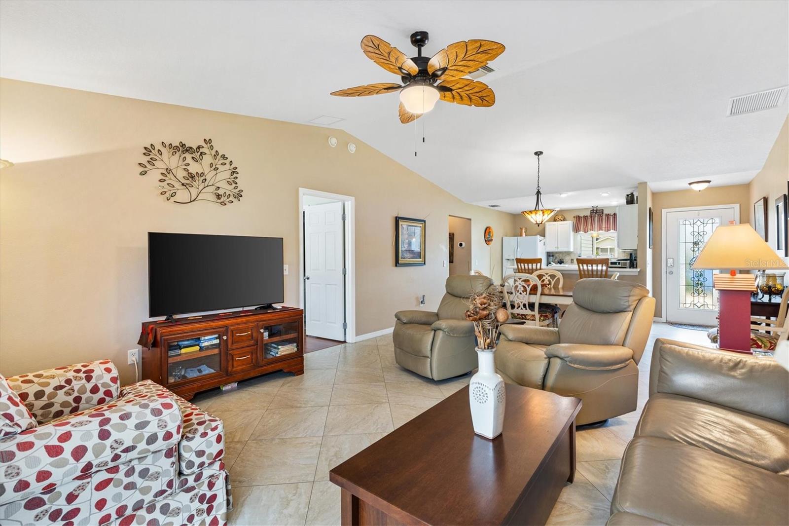 470 Oboe Way Property Photo 8