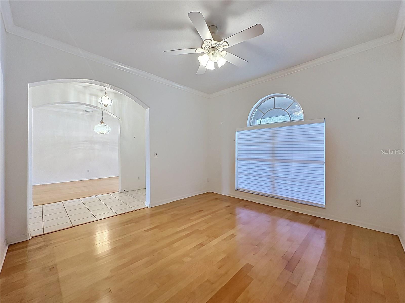 4127 Kingsley St Property Photo 6