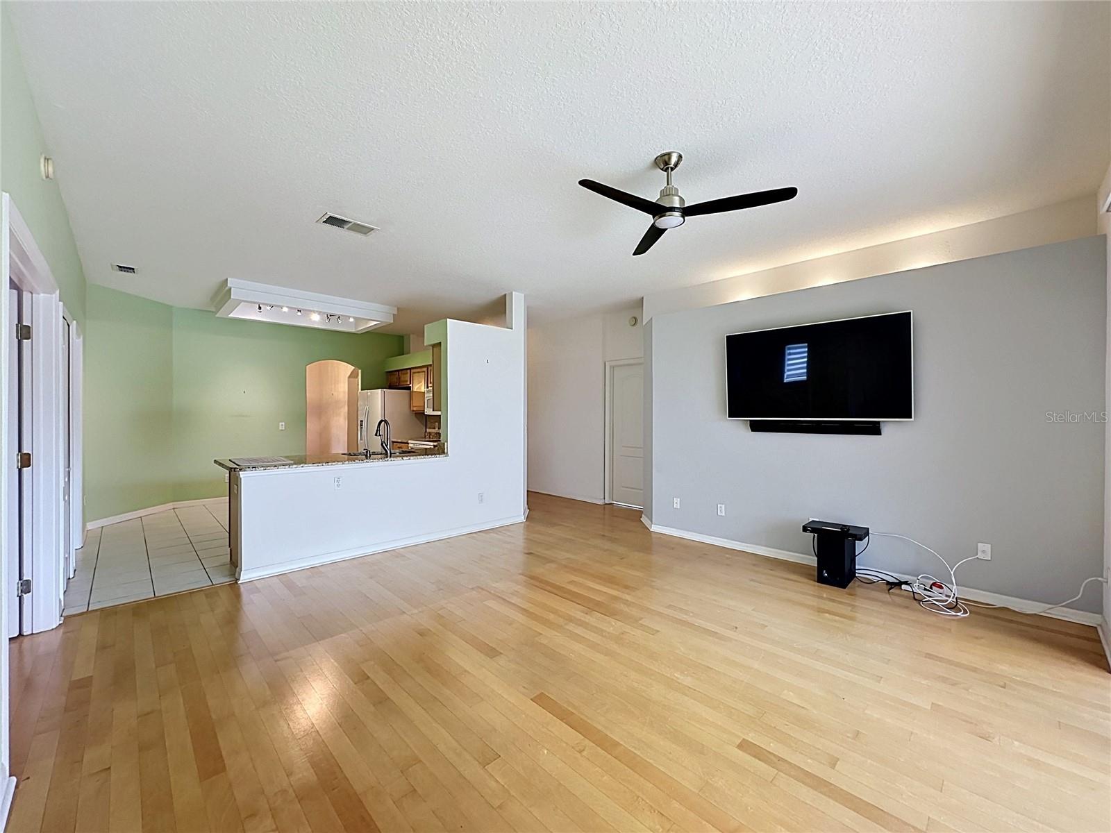 4127 Kingsley St Property Photo 14