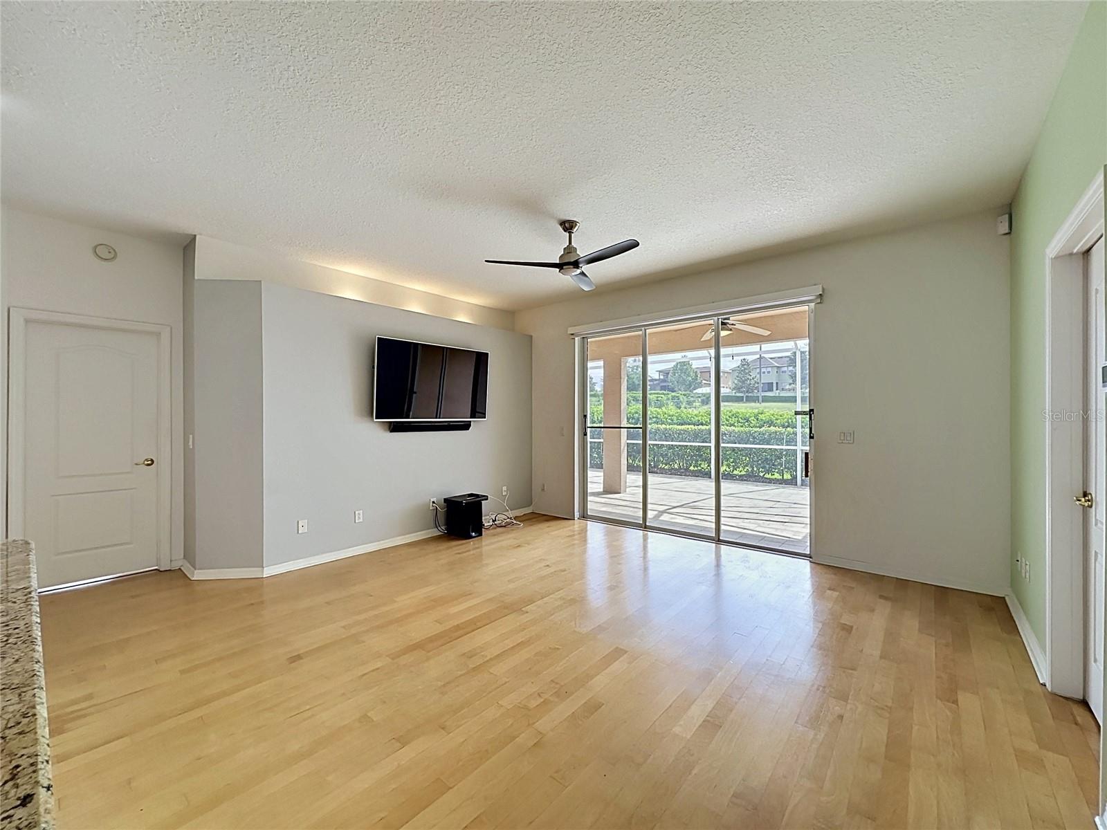 4127 Kingsley St Property Photo 16