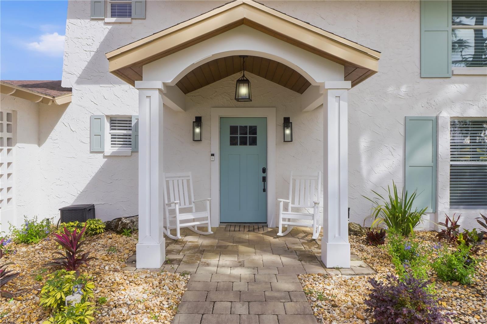 9235 W Harbor Isle Ct Property Photo 5