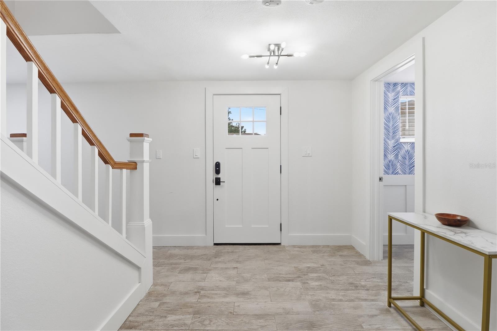 9235 W Harbor Isle Ct Property Photo 6