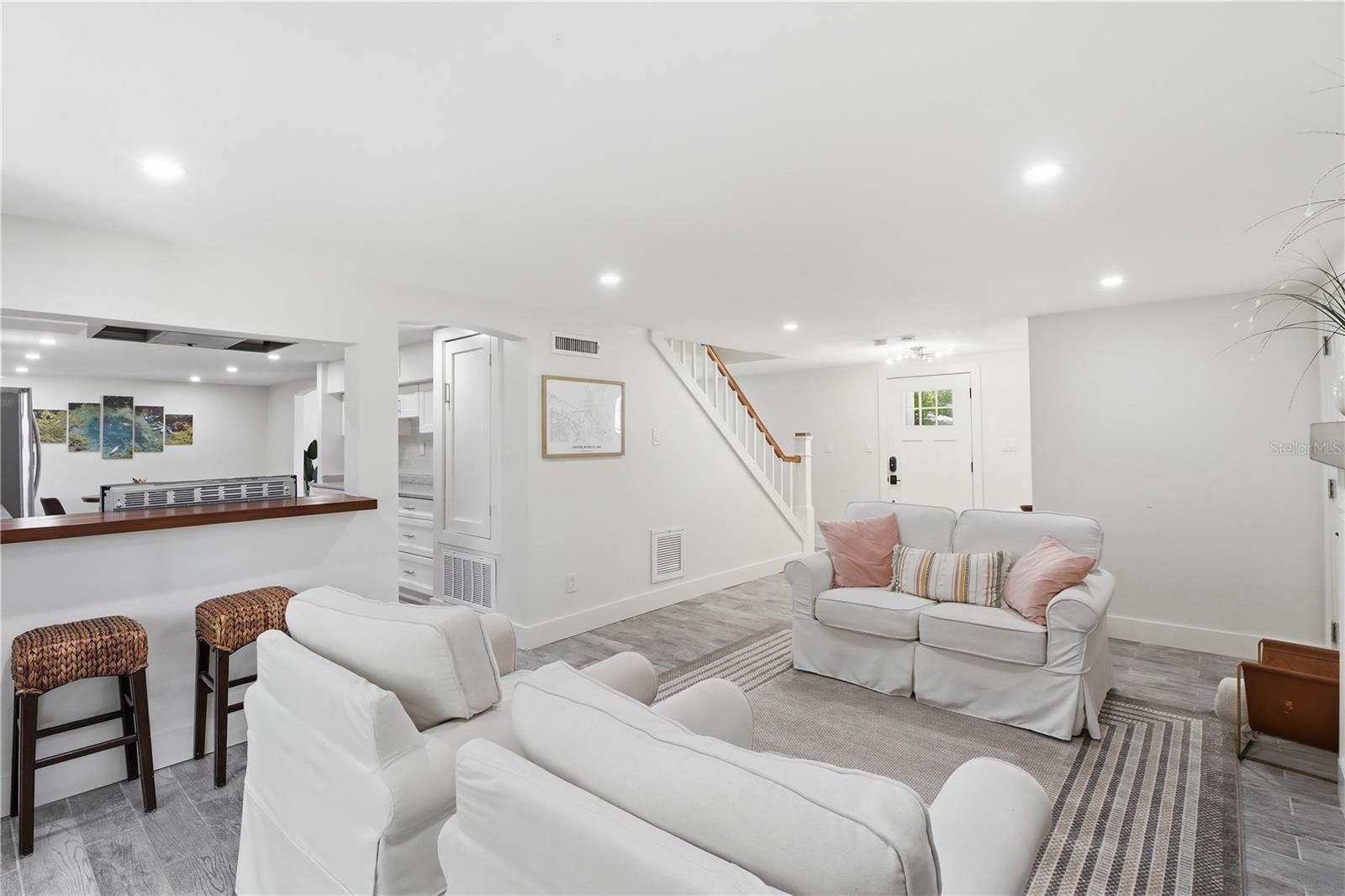 9235 W Harbor Isle Ct Property Photo 25