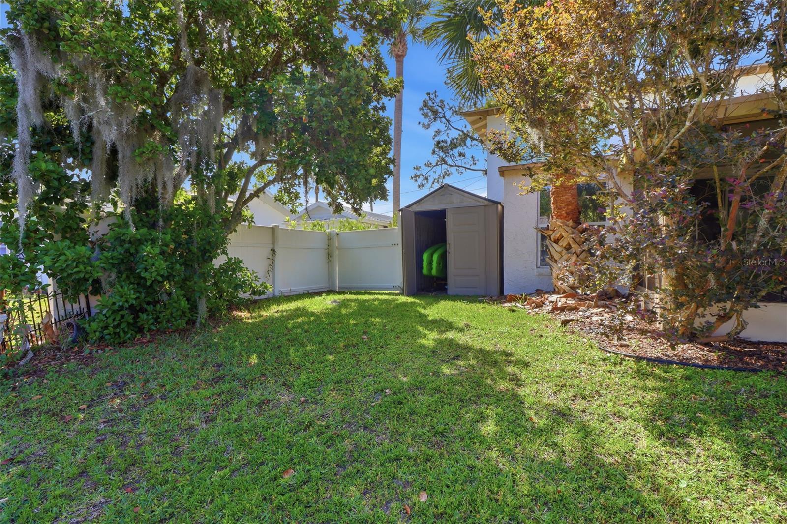 9235 W Harbor Isle Ct Property Photo 43