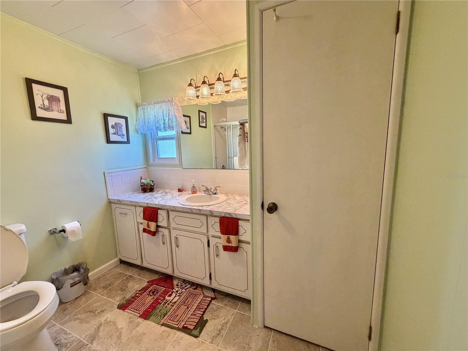 223 Hawthorne Blvd Property Photo 33