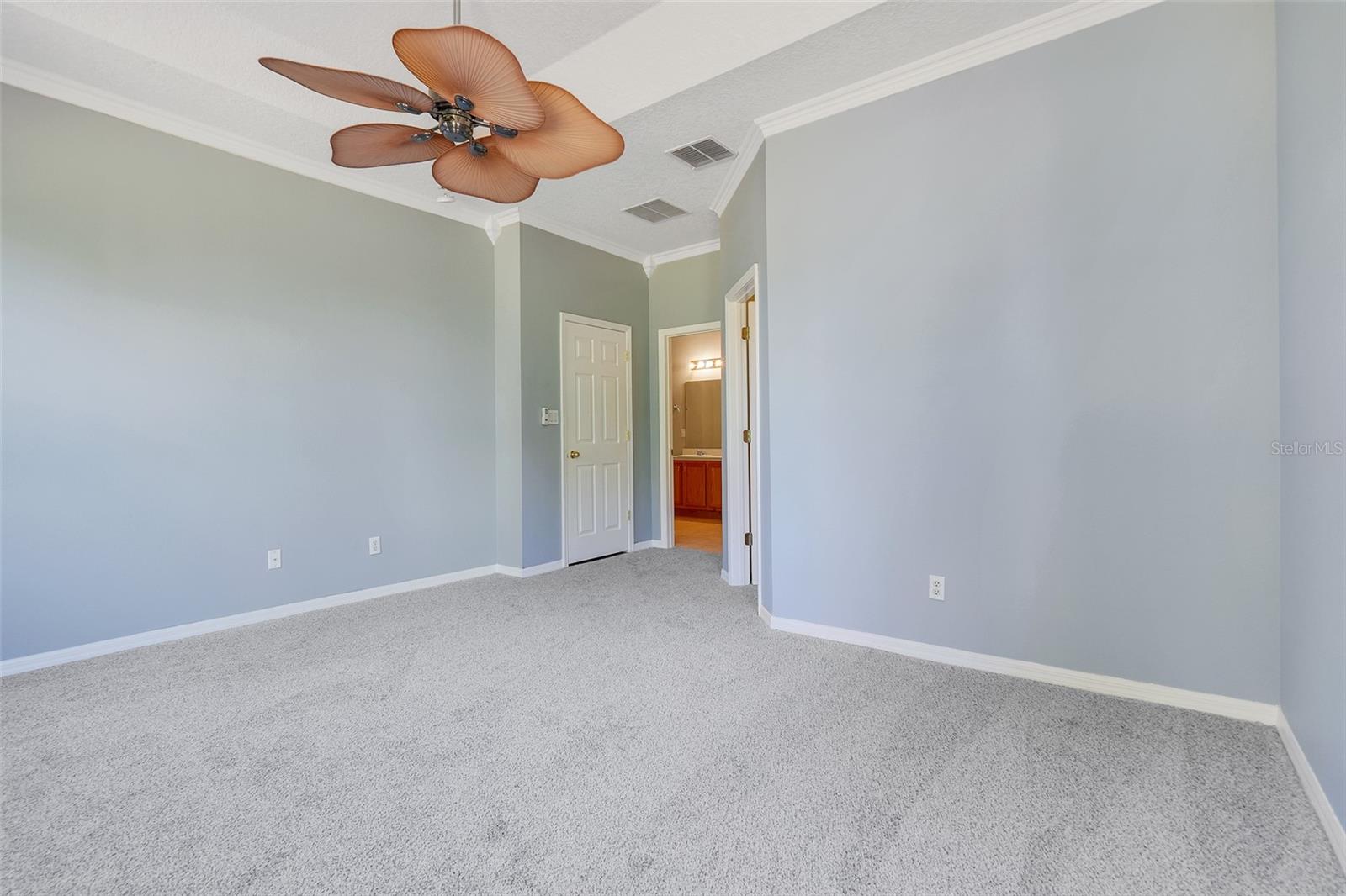 1141 Greenley Ave Property Photo 14