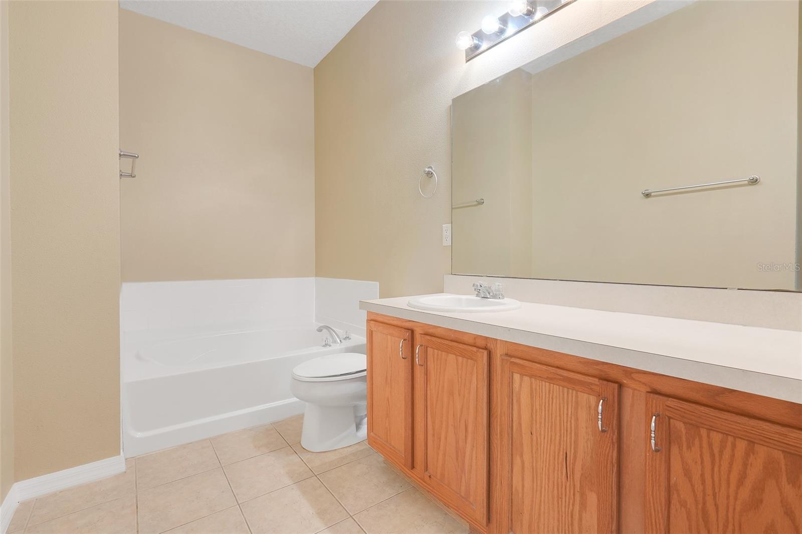 1141 Greenley Ave Property Photo 16