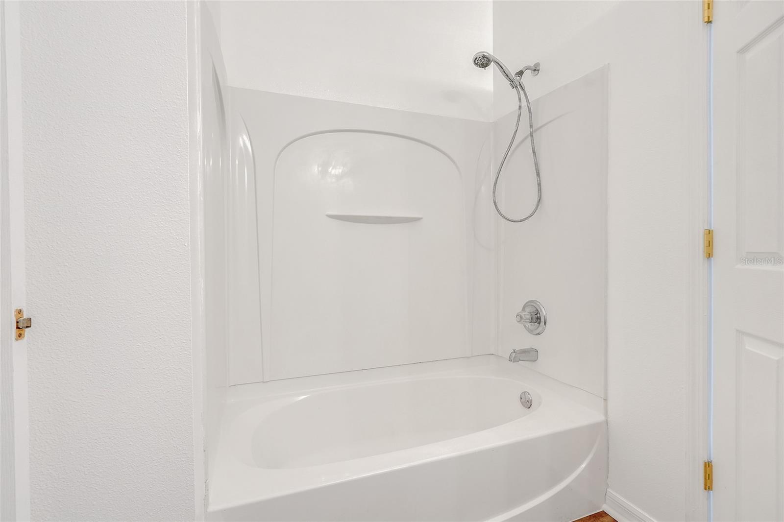 1141 Greenley Ave Property Photo 20