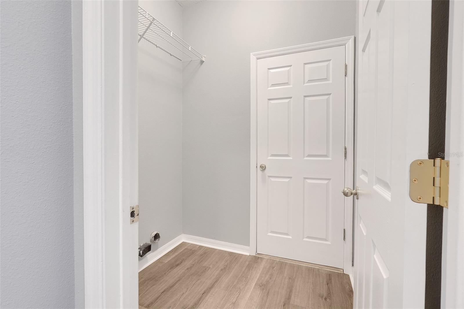 1141 Greenley Ave Property Photo 25