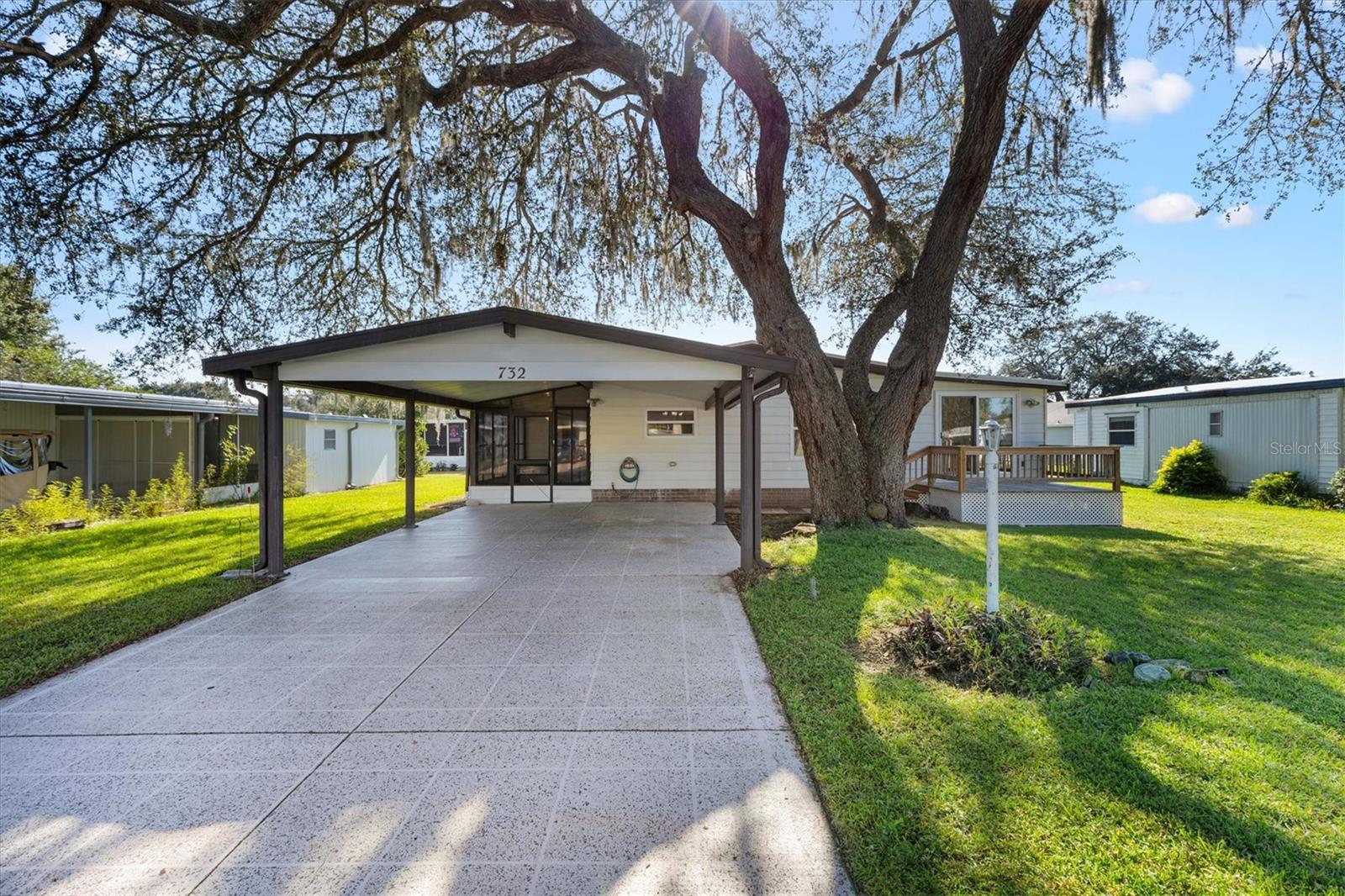 732 ROYAL PALM AVE