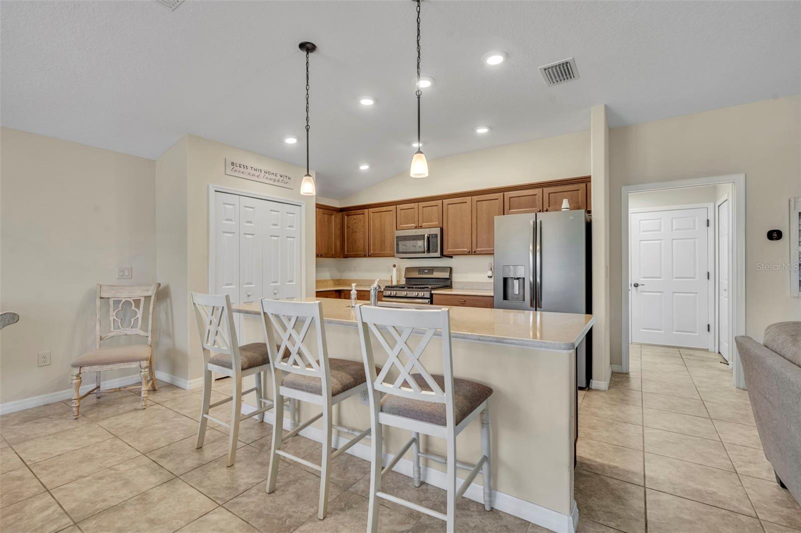 26669 Otter Creek Ln Property Photo 9