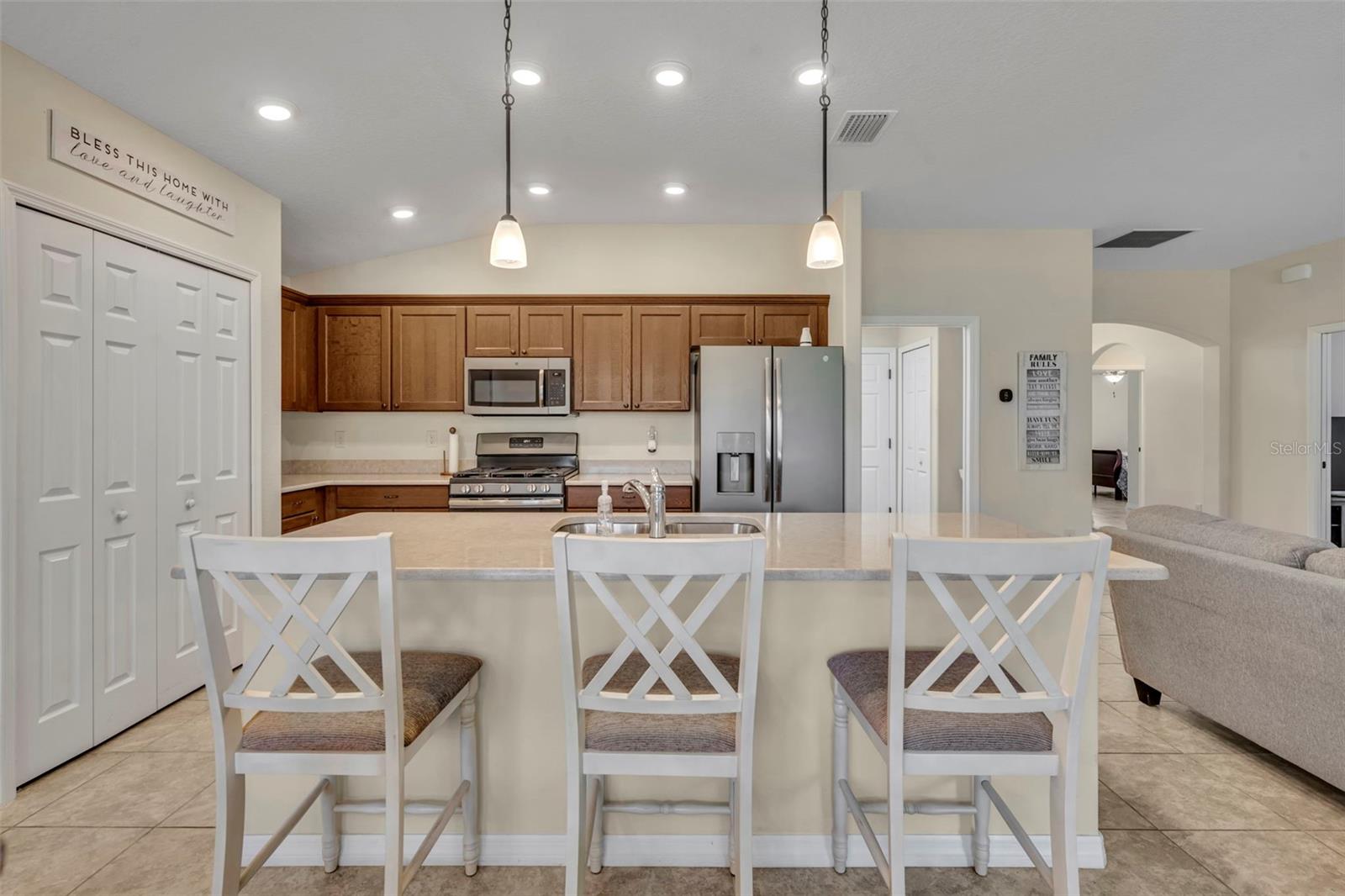 26669 Otter Creek Ln Property Photo 10