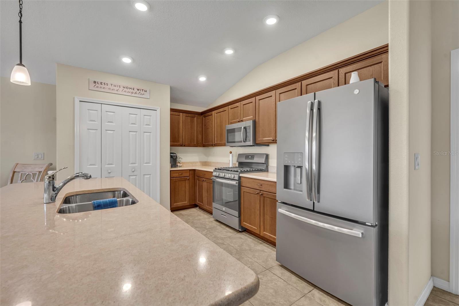 26669 Otter Creek Ln Property Photo 14