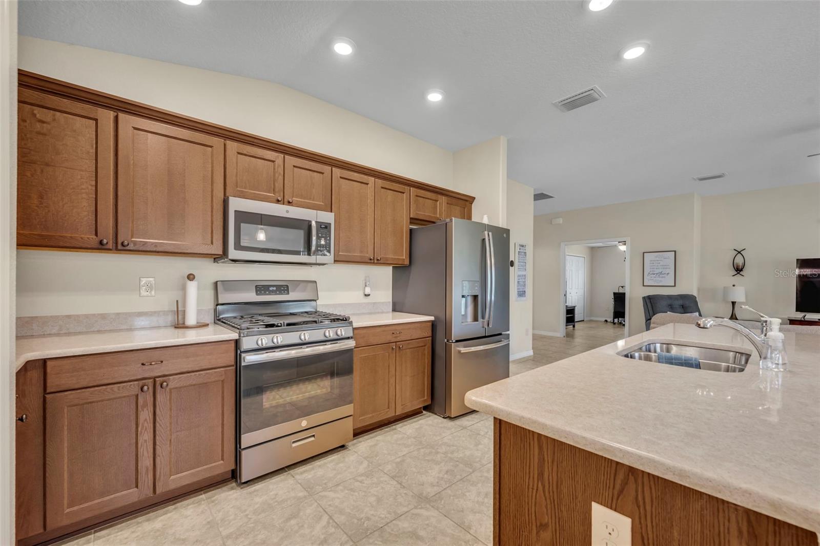 26669 Otter Creek Ln Property Photo 15