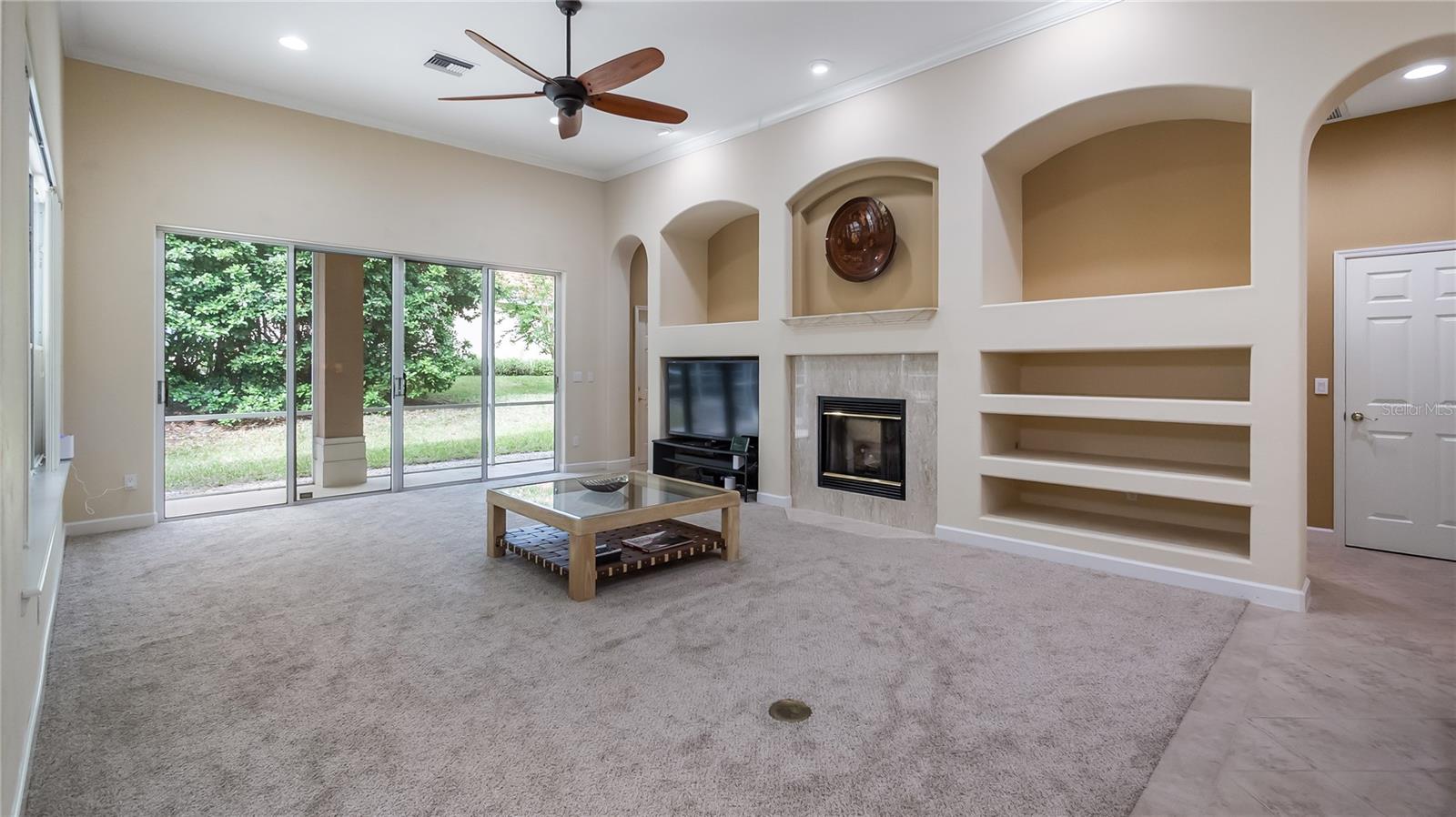 693 Stonefield Loop Property Photo 31