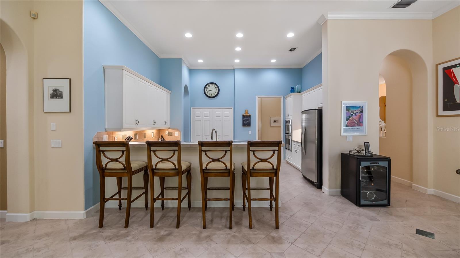 693 Stonefield Loop Property Photo 33