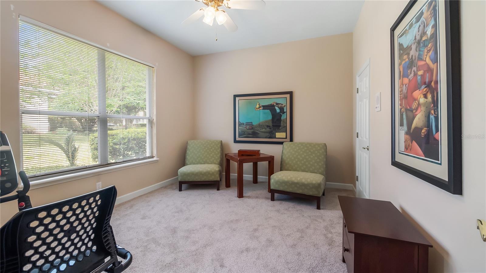 693 Stonefield Loop Property Photo 39