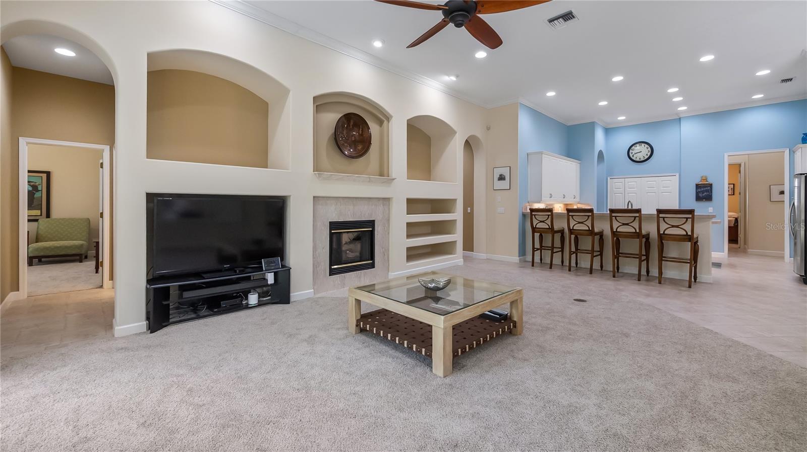 693 Stonefield Loop Property Photo 41