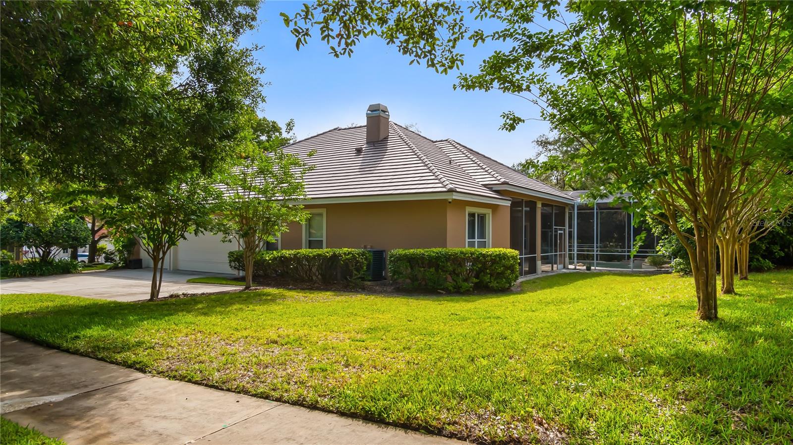 693 Stonefield Loop Property Photo 52