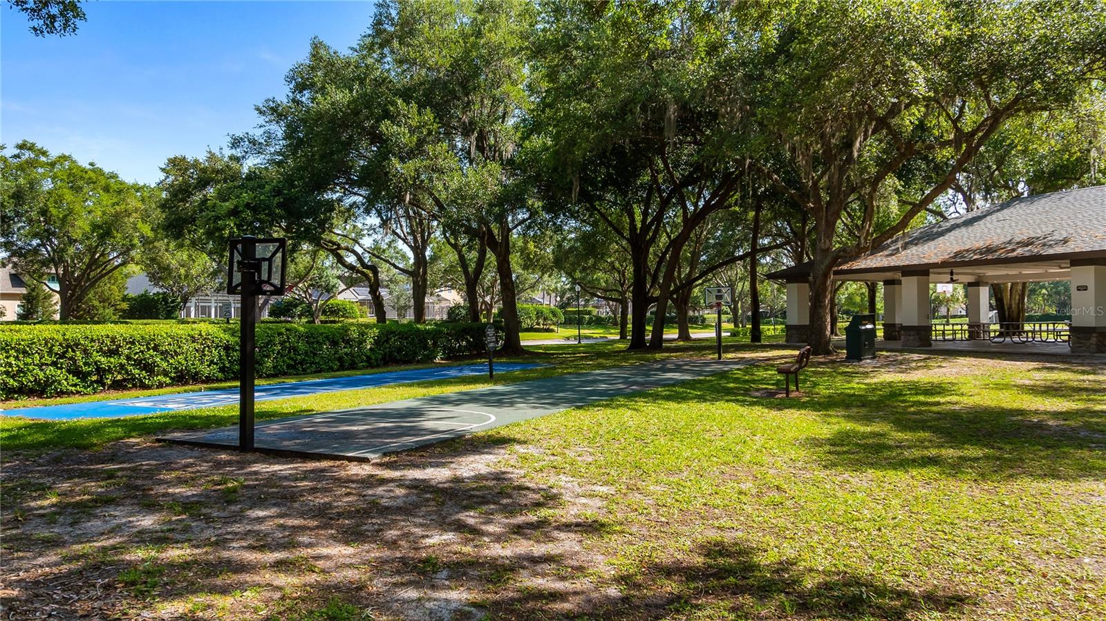 693 Stonefield Loop Property Photo 56