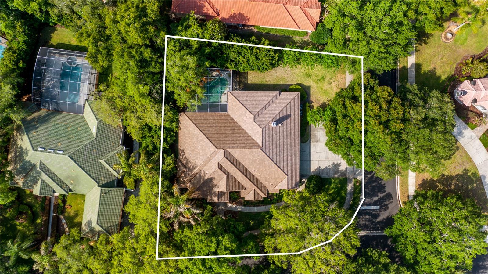 693 Stonefield Loop Property Photo 66