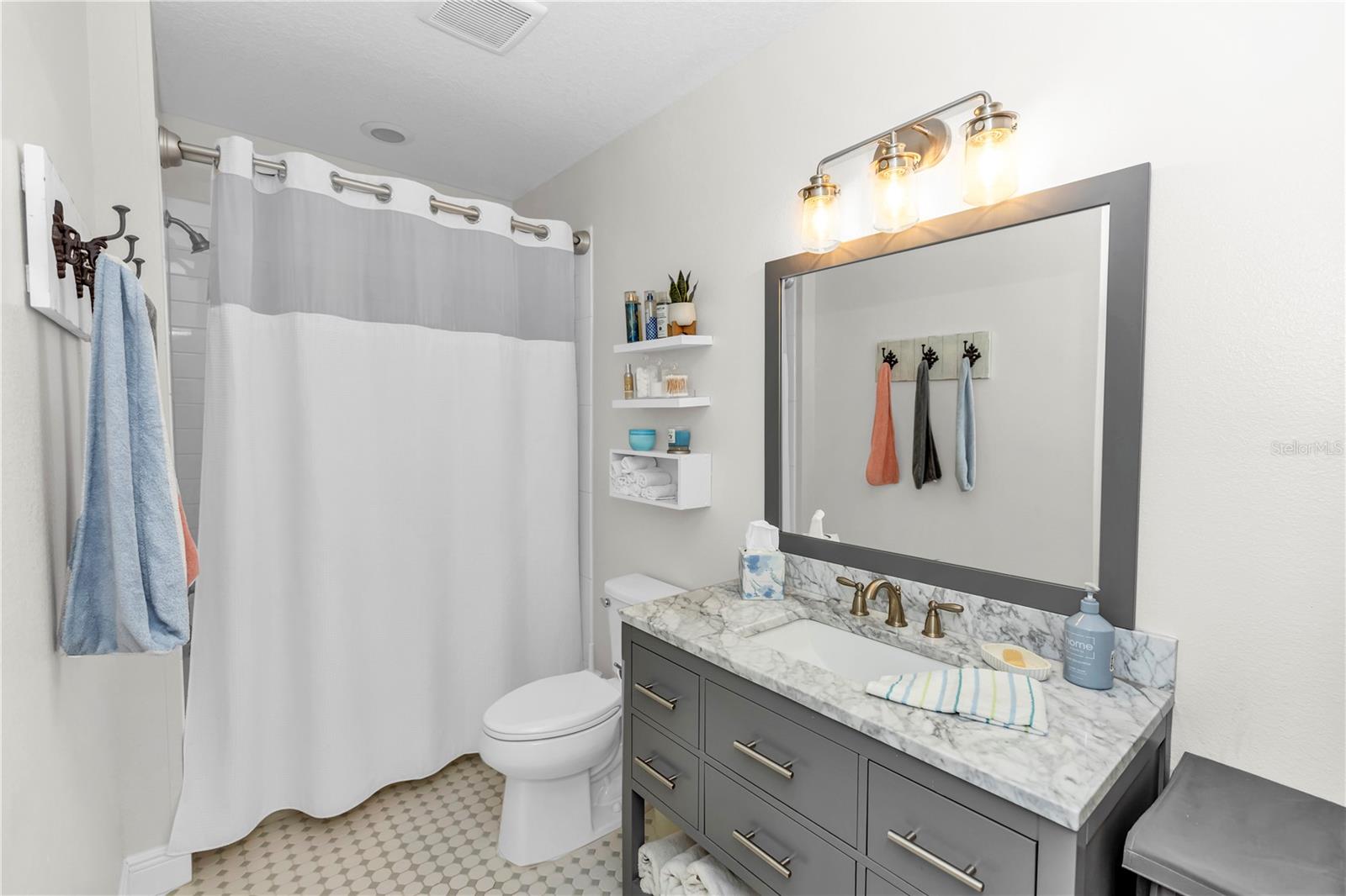 36751 Barrington Dr Property Photo 40