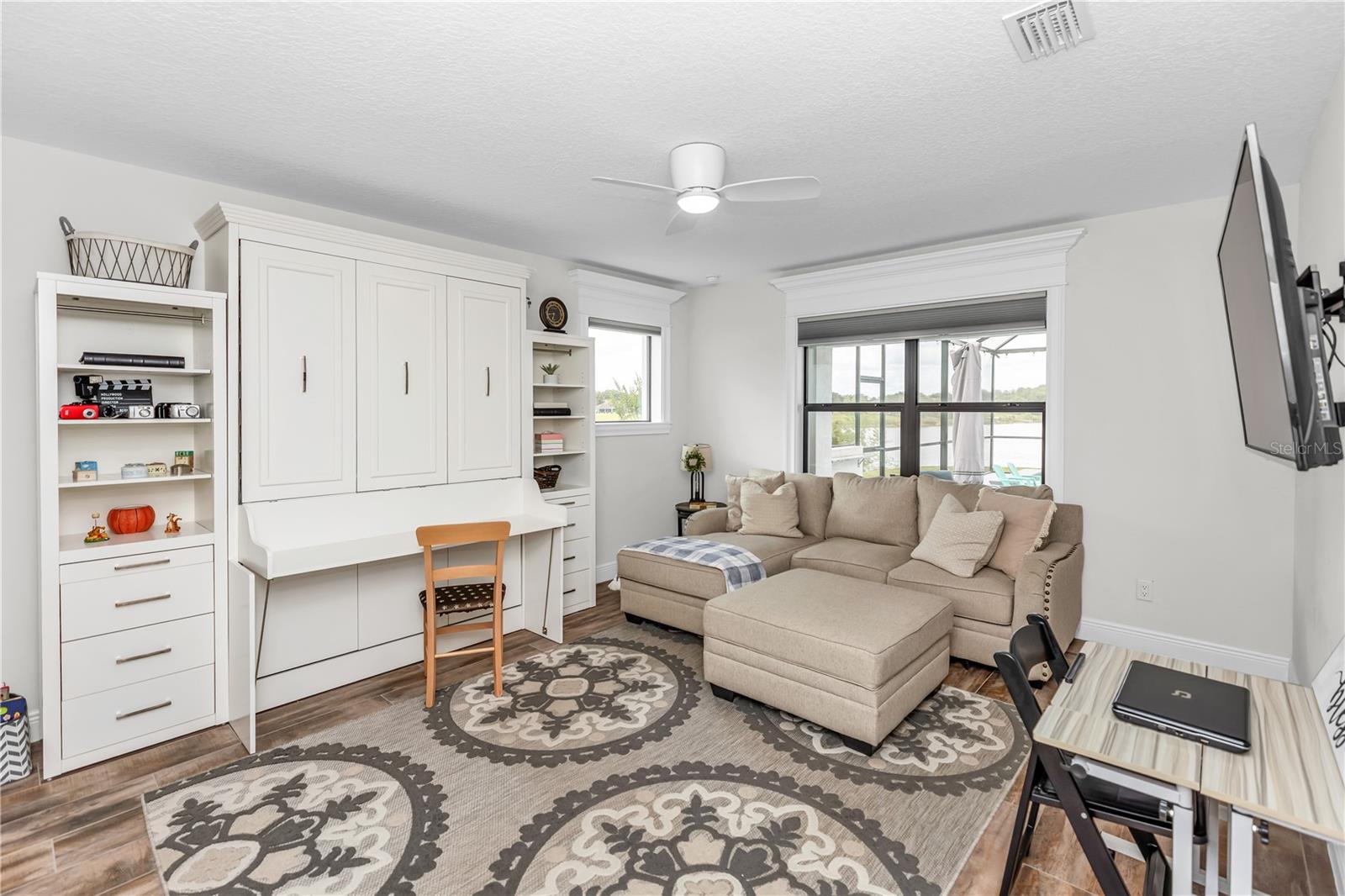 36751 Barrington Dr Property Photo 43