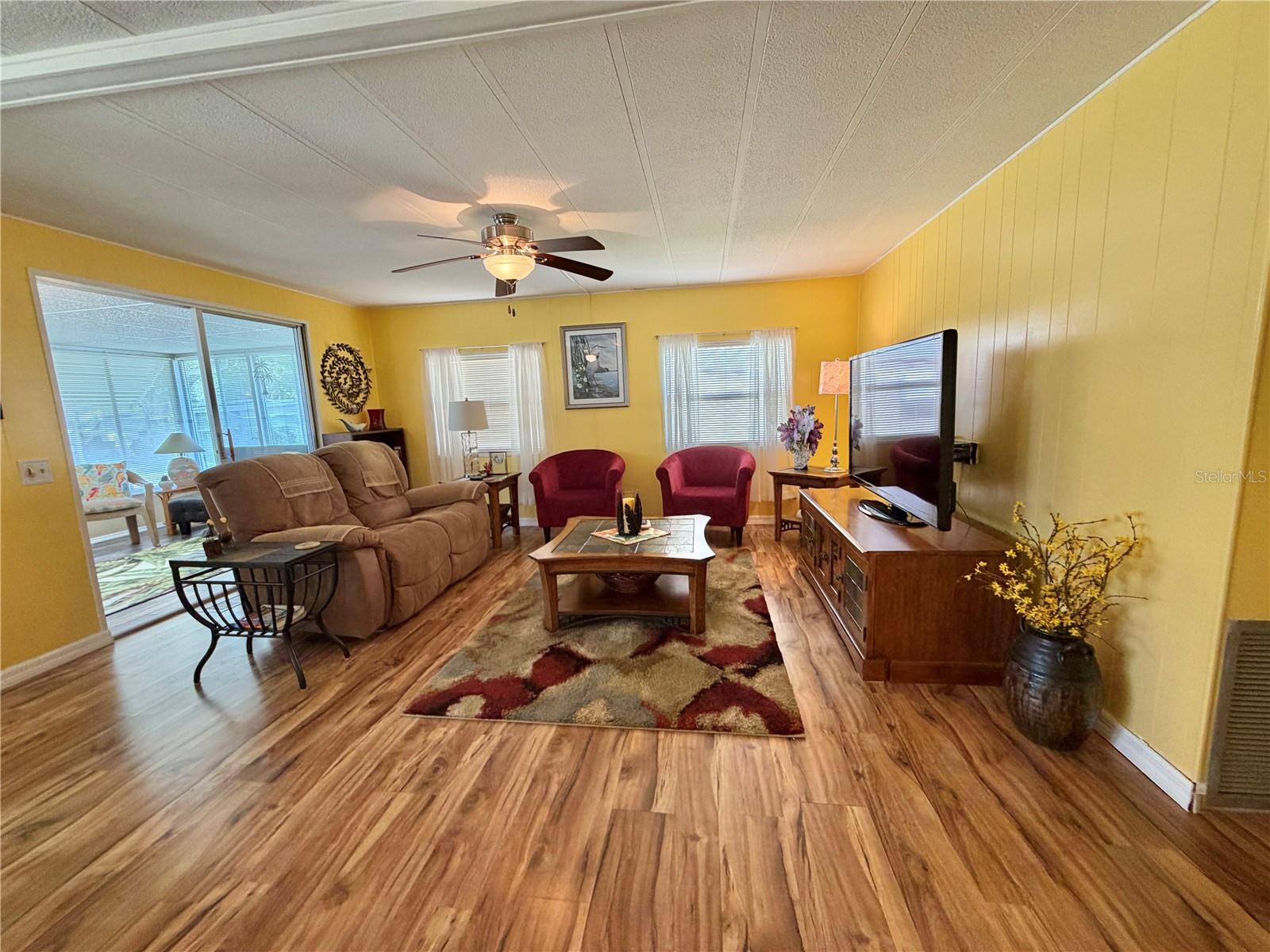 126 Chestnut St Property Photo 7
