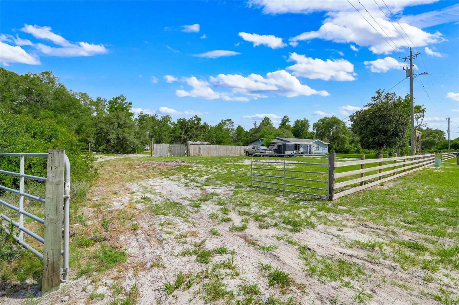 26106 Fishermans Rd Property Photo 12