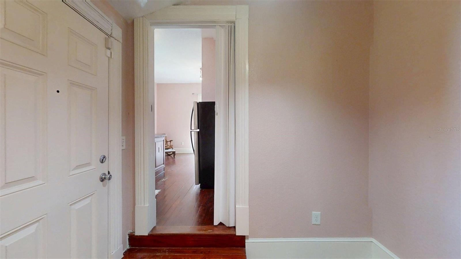 805 E Fort King St Property Photo 17