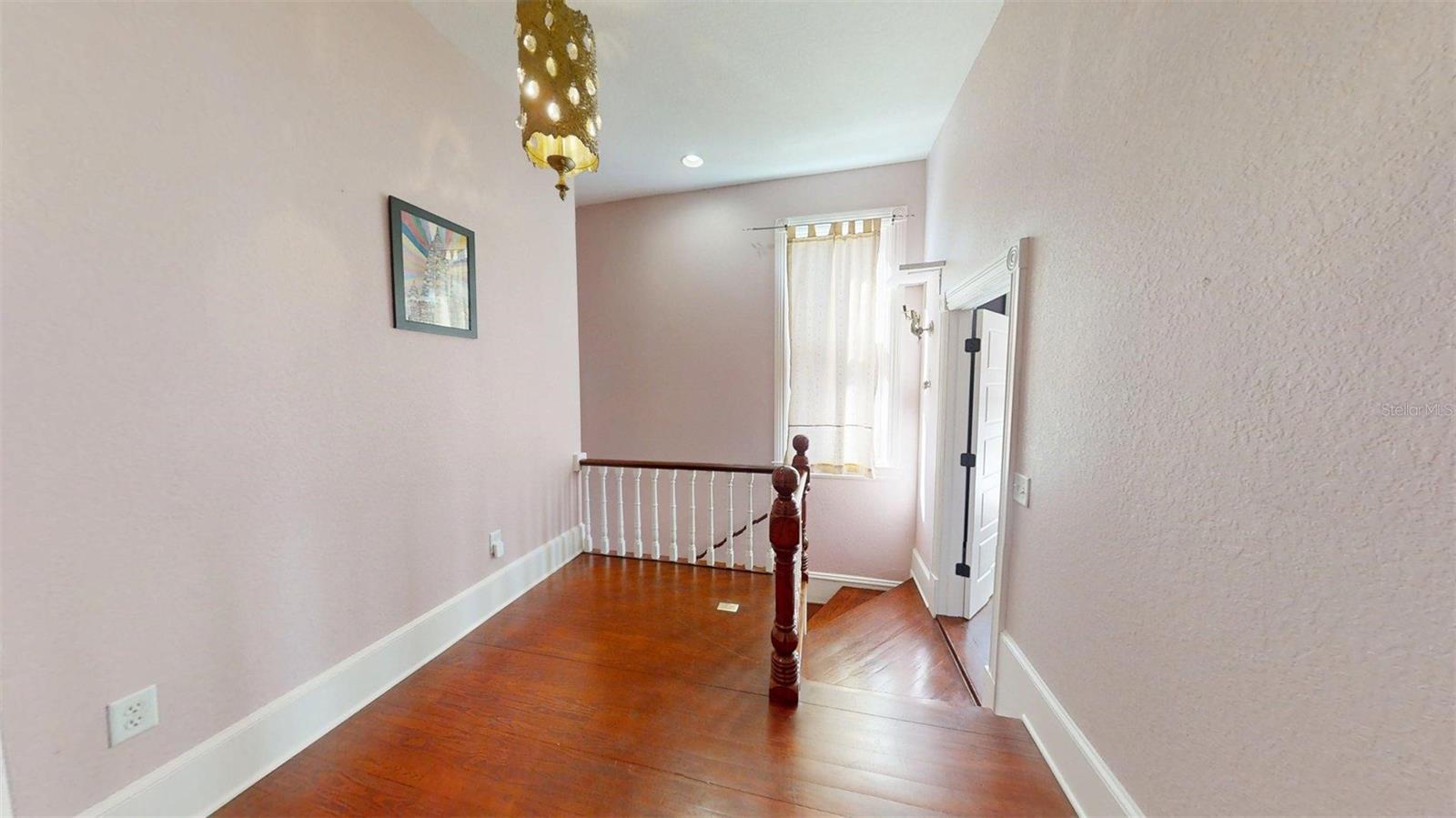 805 E Fort King St Property Photo 31