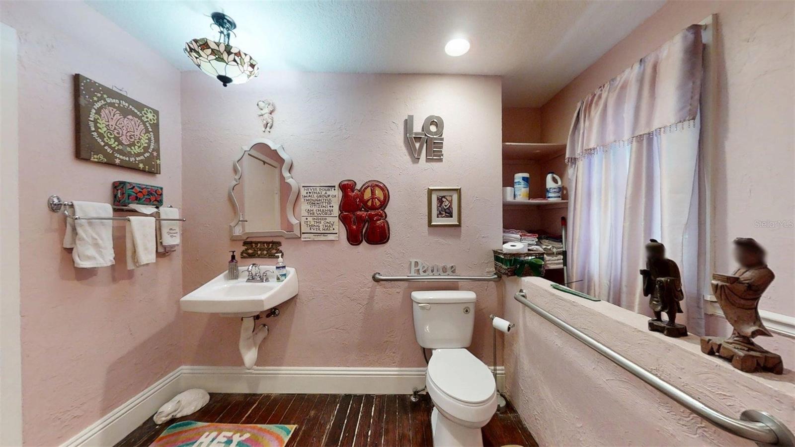 805 E Fort King St Property Photo 43