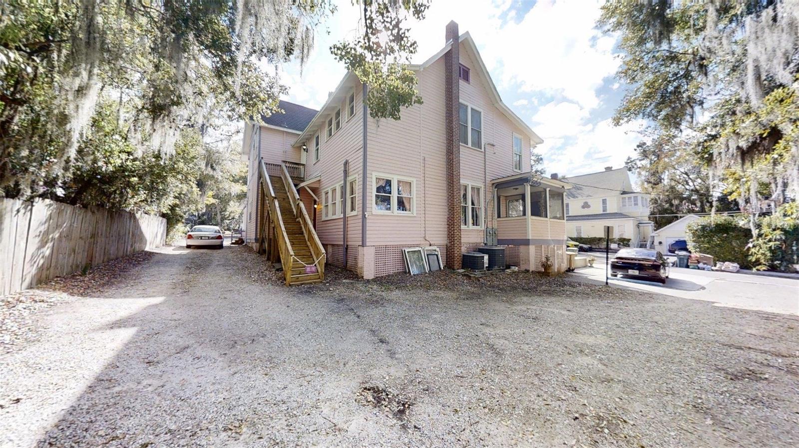 805 E Fort King St Property Photo 69